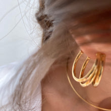 Cargar imagen en el visor de la galería, PENDIENTES TRIPLE ARO ·TANZANIA·