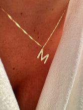 Cargar imagen en el visor de la galería, COLLAR BRILLANTES LETRA ·UNIQUE·