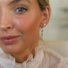 Cargar imagen en el visor de la galería, PENDIENTE ·CROSS HOOKED·