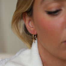 Cargar imagen en el visor de la galería, PENDIENTE ·ACROSS THE UNIVERSE·