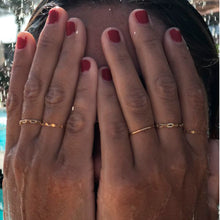 Cargar imagen en el visor de la galería, Joyas oro 18 kilates GRINGAS