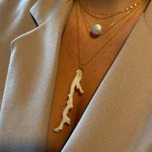 Cargar imagen en el visor de la galería, COLGANTE CORAL ·BORA BORA·