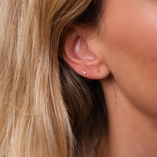 Cargar imagen en el visor de la galería, PENDIENTE TRÉBOL MINI ·THREE·